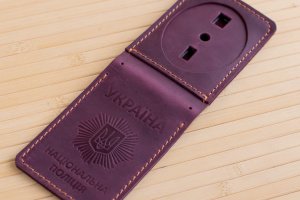 Обложка из кожи на удостоверение полиции с жетоном бордовая - Описание