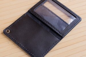 Обкладинка зі шкіри на посвідчення поліції чорний глянець - Опис