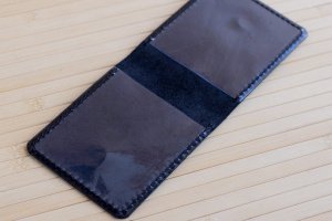 Обложка из натуральной кожи на УБД черный глянец - Описание