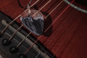 Медиатор "Япония, которая скрыта в пузырьках" - Описание