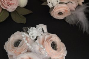 бутоньерка, бутоньерки, свадебные аксессуары - Описание