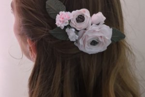 квітка у волосся - Опис