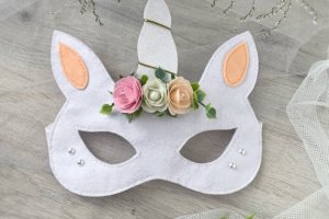 Маска единорог, маска из фетра единорог - Описание