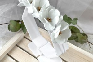 Повязка для малышки с цветами - Описание