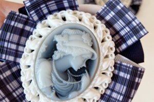 Школьные бантики на резинке синие 6 - Описание