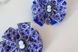 Школьные бантики на резинке синие 9 - Описание