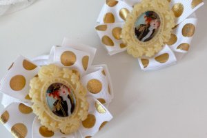 Школьные бантики на резинке кремово-белые - Описание