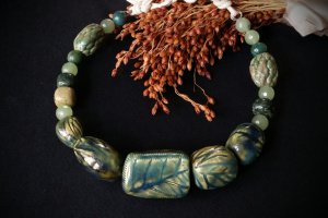 Намисто Оливка з пренітомі керамікою ручної роботи