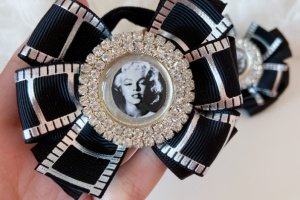 Шкільні бантики на резинці чорні 6 - Опис