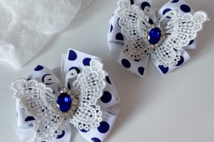 Шкільні бантики на резинці біло-сині - Опис