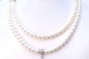 Колье из натурального жемчуга и кристаллов Swarovski - Описание