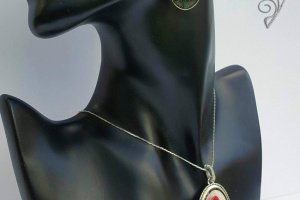 Работа Кулон и серьги "Красная роза"