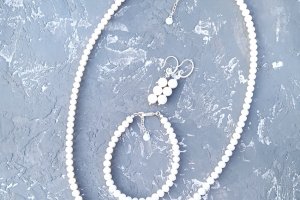 Весільний чи святковий комплект  з натуральних перлів № 338 - Опис