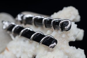 Серьги классические: "Грация" (черный турмалин) 87/55 - Описание