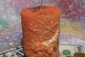 Чарівна помаранчева свічка Ріг достатку на достаток