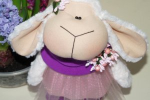 плюшевая овечка - Описание