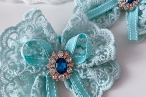 Мереживні бантики для школи мятні - Опис