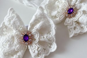 Мереживні бантики для школи кремовий - Опис