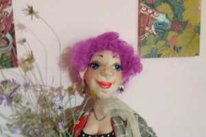 Модница - Описание