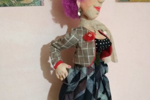 Модница - Описание