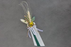 ВЕСІЛЬНІ БУТОНЬЄРКИ ДЛЯ РІДНИХ ІЗ СУХОЦВІТІВ АРТ, 5082 - Опис