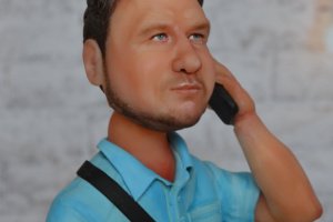 Подарок, портретная кукла мультяшная - Описание