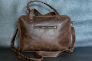 Мужская коричневая кожаная сумка ручной работы