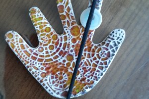 Подставка для пахучих палочек - Описание