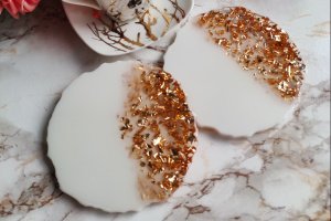 Подстаканники белый с золотом - Описание