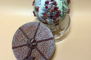 Купить Елочная игрушка шар со стразами Swarovski - Описание