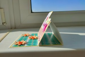 "Наша радість" (листівка незвичайної форми) - Опис