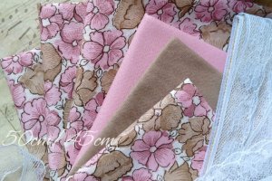 Ткань хлопок для рукоделия розово-кофейные цветочки