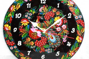 Работа Витражная настенные часы Калина