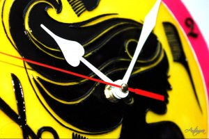 Витражная настенные часы Салон - Описание