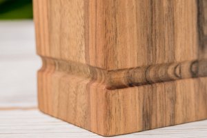 Подставка для ручек и карандашей из дерева "Кубок" - Описание