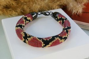 Браслет з найменшого японського бісеру ′Snake red ′ - Опис