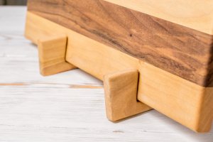 Подставка на кухонный стол для деревянных досточек  - Описание