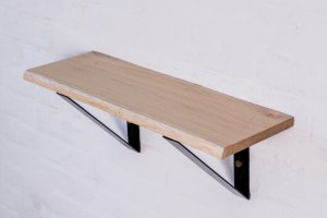 Деревянная полка из дуба с живым краем с креплениями - Описание