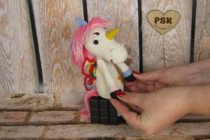 Единорог вязаная крючком мягкая игрушка с крыльями бабочки 2 - Описание