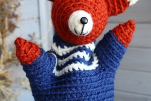Игрушка на руку лисичка - Описание