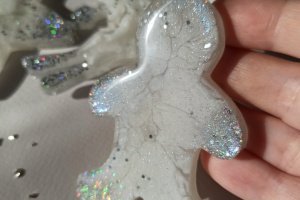 Игрушки из эпоксидной смолы - Описание