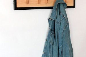 Вішалка Оригінальна Настінна з 5 Дерев'яними Крючками - Опис