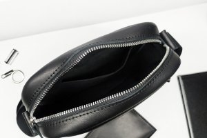 Чоловічі шкіряні сумки на блискавці - Опис