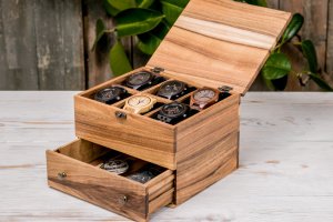 Органайзер для 6-ти часов с шухлядой и деревянной крышкой - Описание