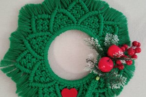 Работа Новогодний рождественский венок