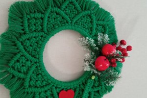 Новогодний рождественский венок - Описание