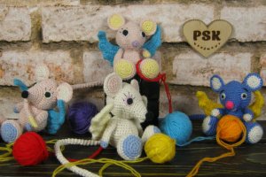 Мышка с крыльями ангела вязанная крючком мягкая игрушка 3 - Описание