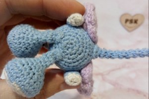 Мишка з крилами ангела в'язана гачком м'яка іграшка 4 - Опис