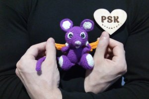 Мышка с крыльями ангела вязанная крючком мягкая игрушка 7