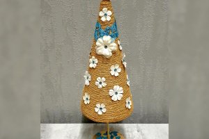 Ёлочка с цветами - Описание